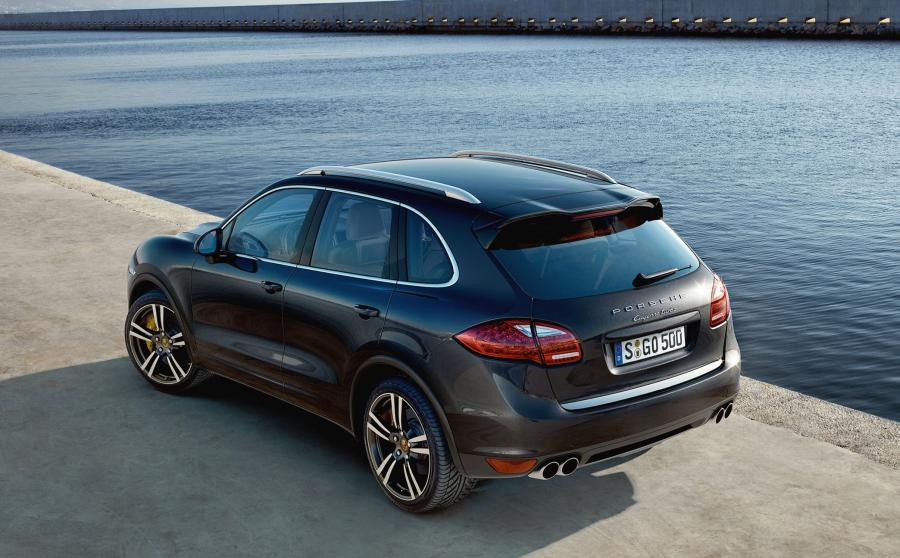  Porsche Cayenne 2011 года  (фото 2 из 107)
